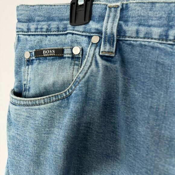 Vintage Hugo Boss jeans size 40 - Picture 3 of 7